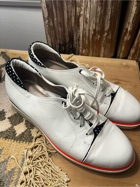 BeautiFeel White Leather Sneakers with Navy Polka-Dot Trim and Red Accent